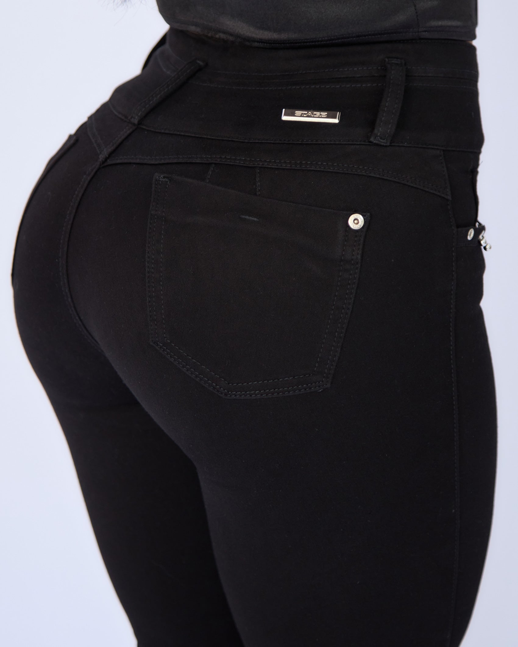 Jean skinny negro